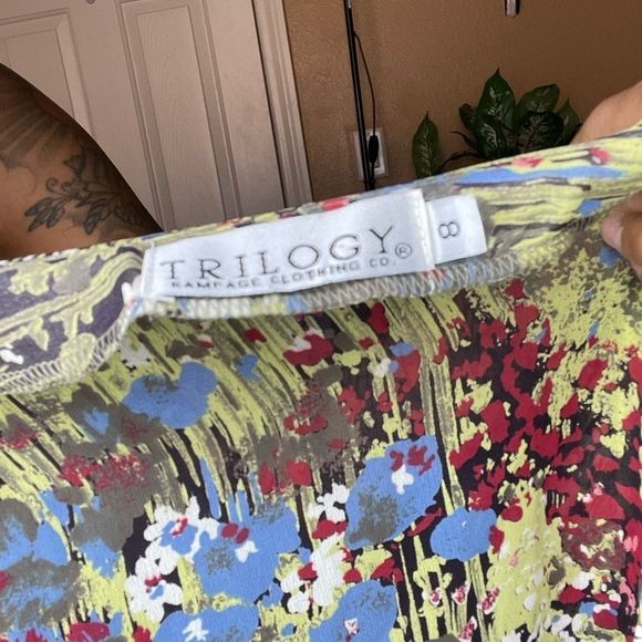 Blouse - Picture 5 of 5